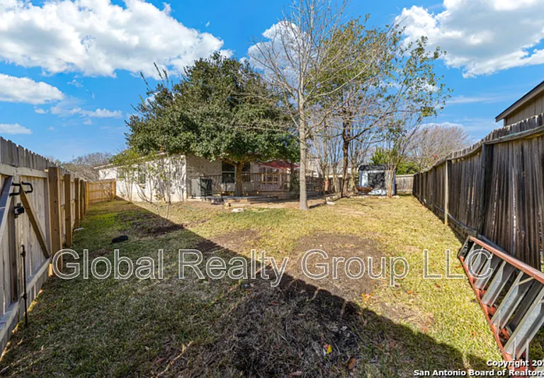 2913 Candleberry Dr — Photo 30