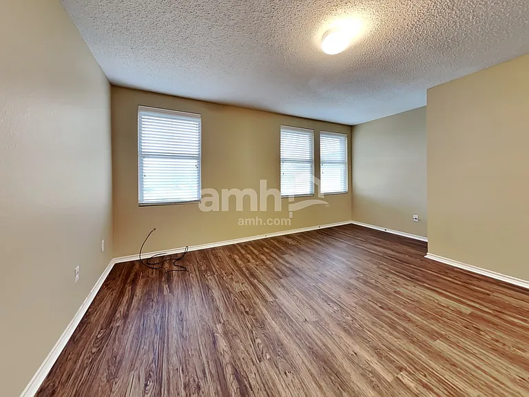 1404 Sunflower Ct — Photo 20