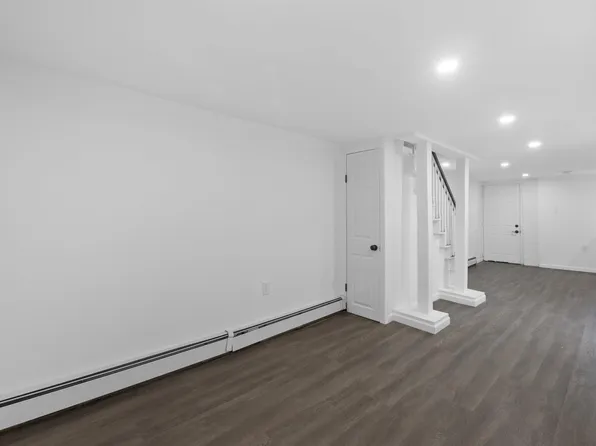 540 Martin Luther King Jr Drive image 7 of 40