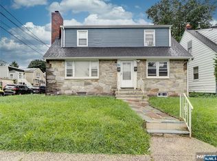 338-340 Nesbit Ter, Irvington, NJ 07111