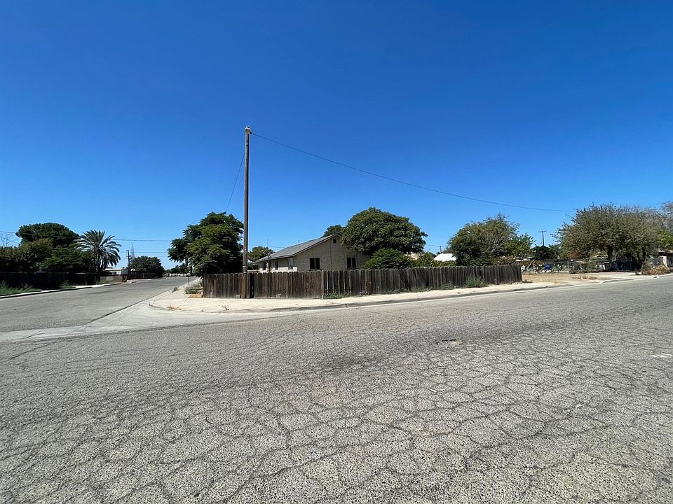 2nd image of 1008 8th St