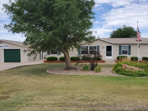 901 Kenilworth Ave, La Junta, CO 81050