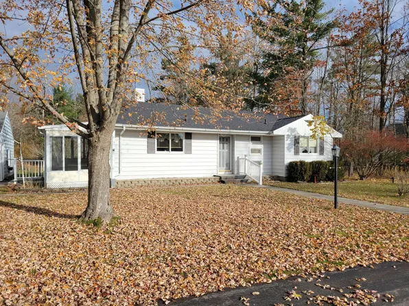 1093 Golf Course Rd, Alpena, MI 49707