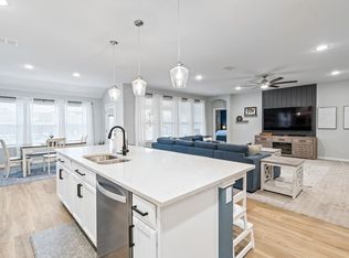 2808 Tobias Ln, Aubrey, TX 76227