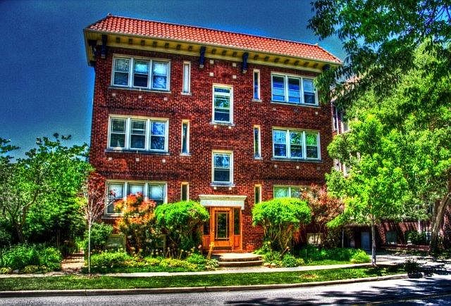 Quiet 7 Suite Building