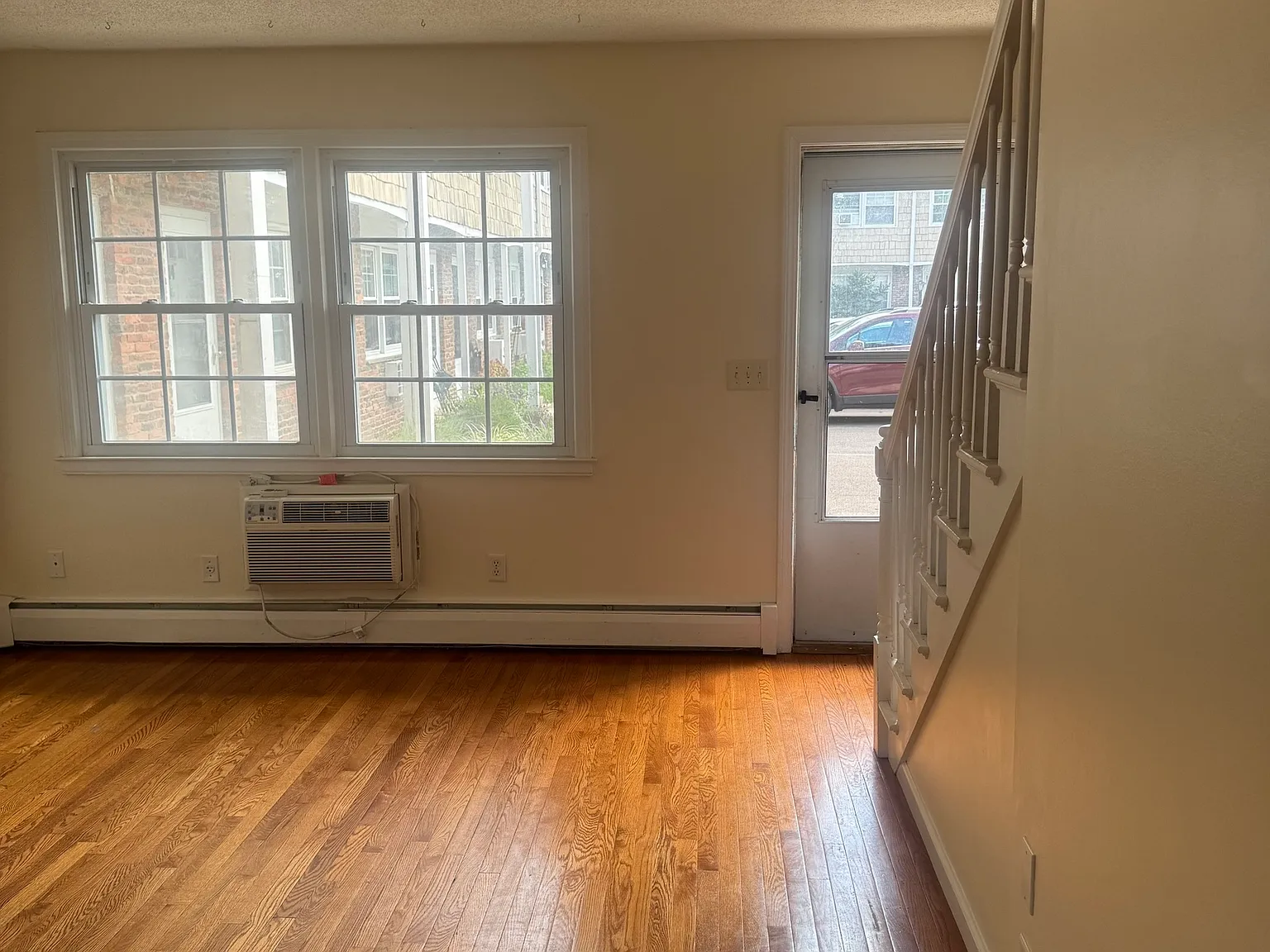 116 Commerce St — Photo 3