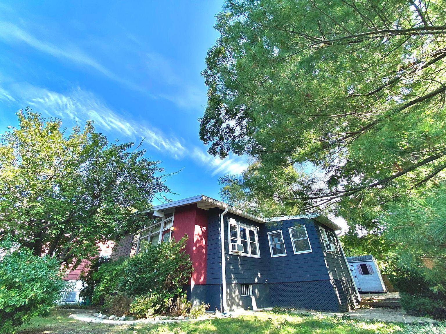 61 Rock Glen Rd, Medford, MA 02155 Zillow
