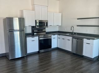 1617 Court St, Redding, CA 96001