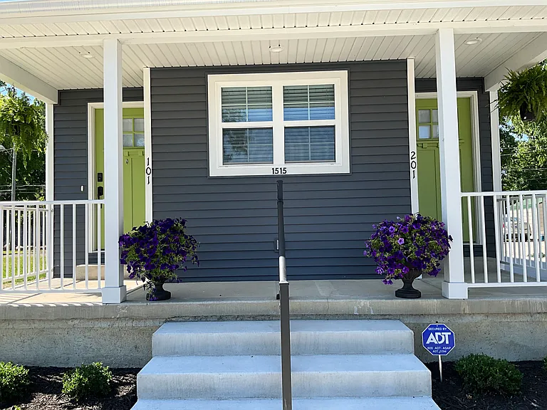 1515 W Main St #301 — Photo 4