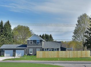 11850 S Us Highway 31, Interlochen, MI 49643