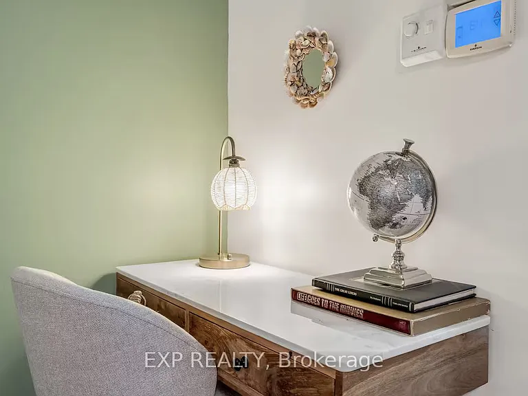 9 Caldwell St #2 — Photo 37