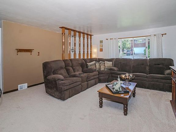 3rd image of 1600 Jonah Dr