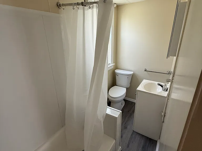 25 Houghton Ave #1 — Photo 11