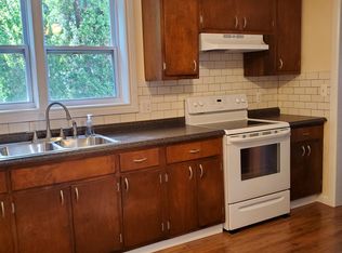 112 E Yates St #1, East Syracuse, NY 13057