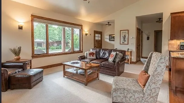 2558 Maiden Star Ln — Photo 3