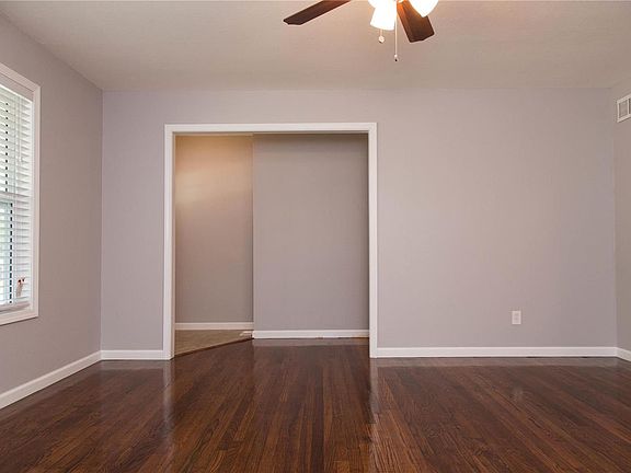 3rd image of 1809 Millshire Dr