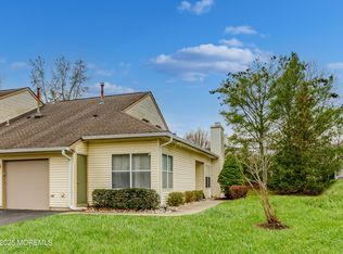 28 Aspen Avenue, Englishtown, NJ 07726