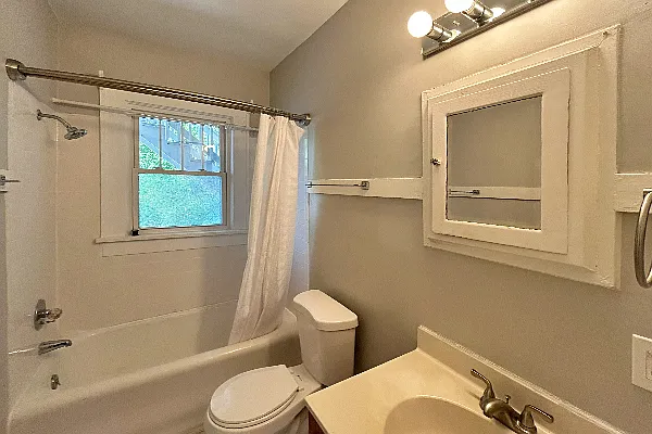 8 Baird St #2 — Photo 8