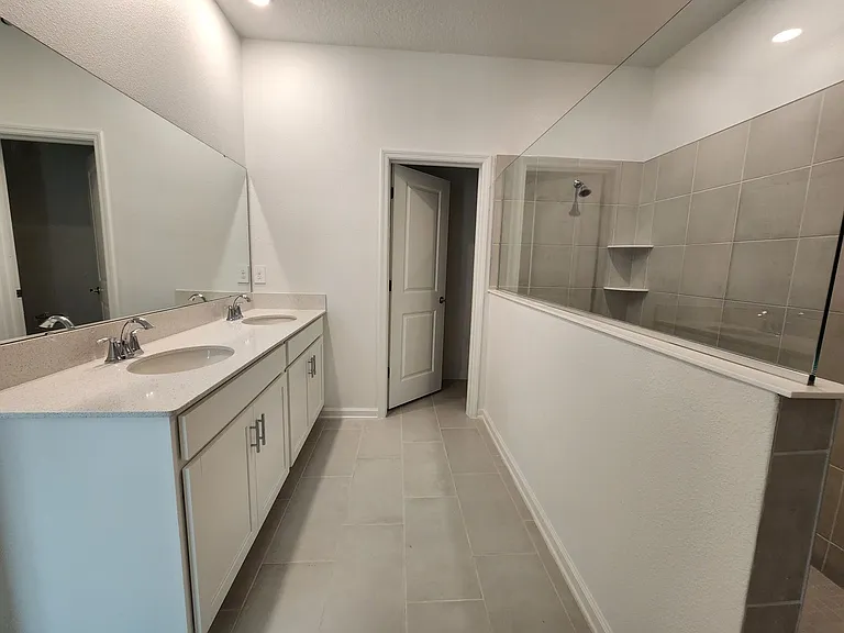 6278 Lakepine St — Photo 11