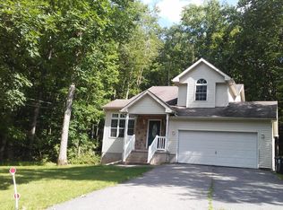 165 Debbie Dr, Drums, PA 18222