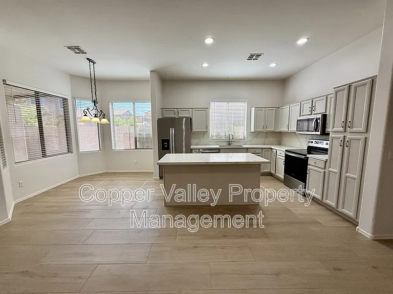 6889 W Paso Trl — Photo 3
