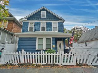 29 Metcalfe St, Staten Island, NY 10304
