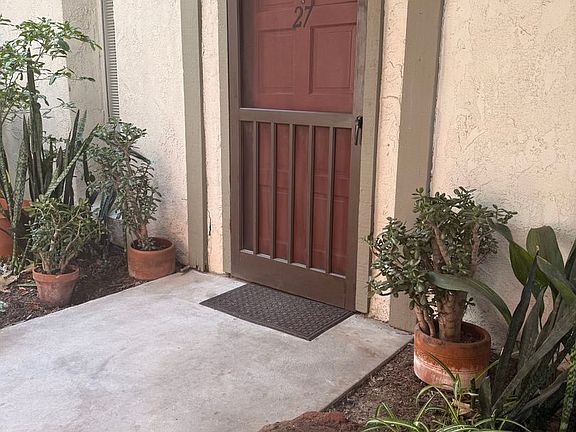 2nd image of 47 Dearborn Pl APT 27