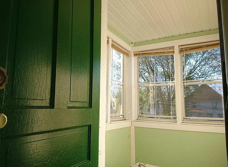 Sims Ave — Photo 15