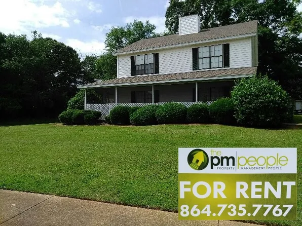 3 Pointer Ln #B, Greenville, SC 29607