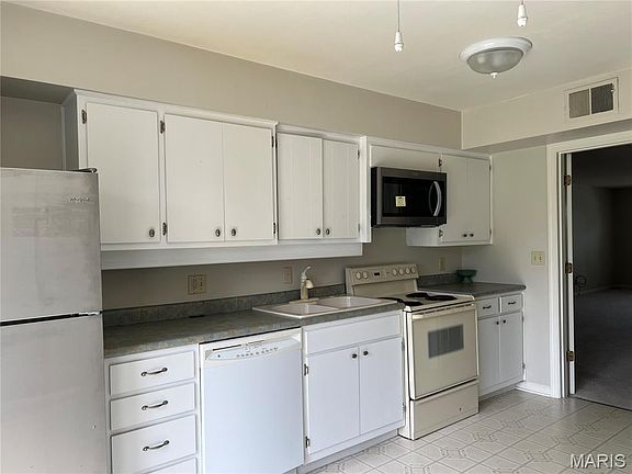 5th image of 7510 Claymont Ct APT 4