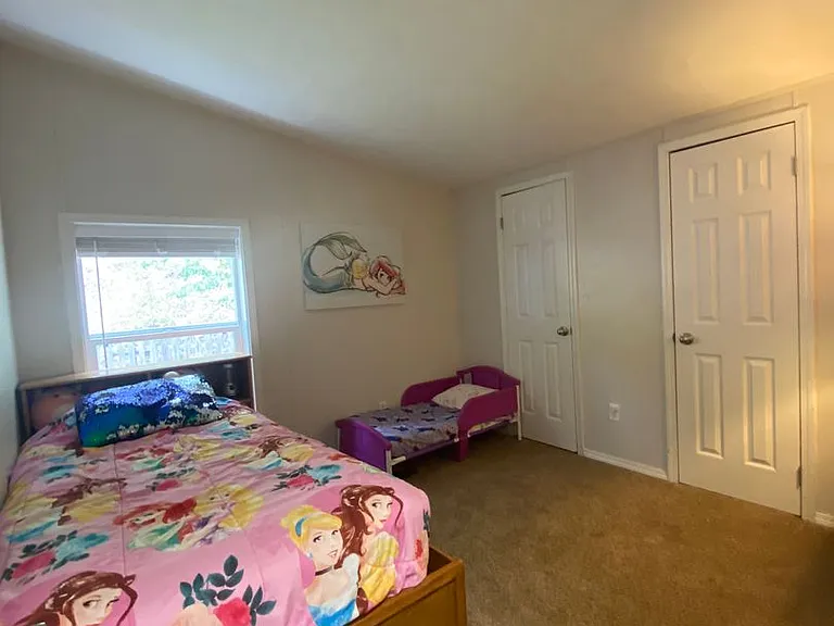 3811 Deer Ln — Photo 9