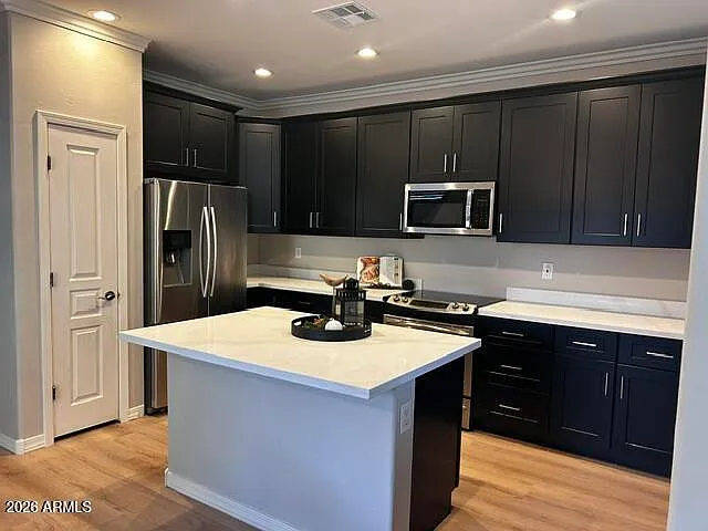 1731 E Elgin St — Photo 9