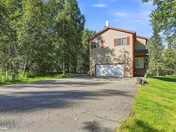 1040 N Sam Snead Loop, Wasilla, AK 99623