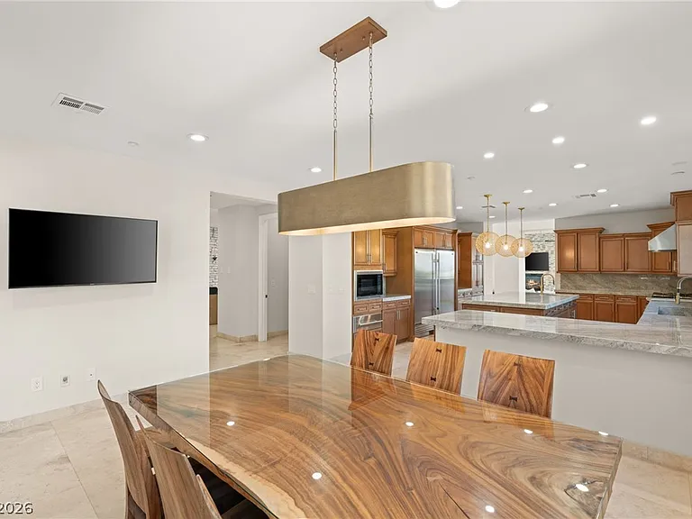 1635 Liege Dr — Photo 16