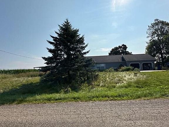 3rd image of 4691 Waldron Rd