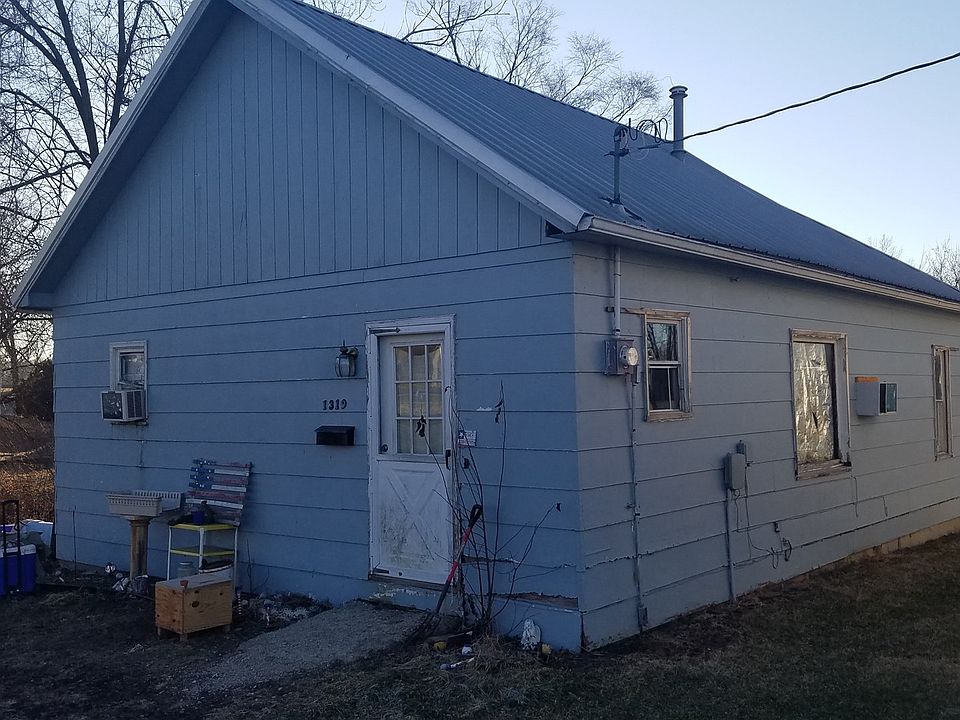 1st image of 1319 Grant St