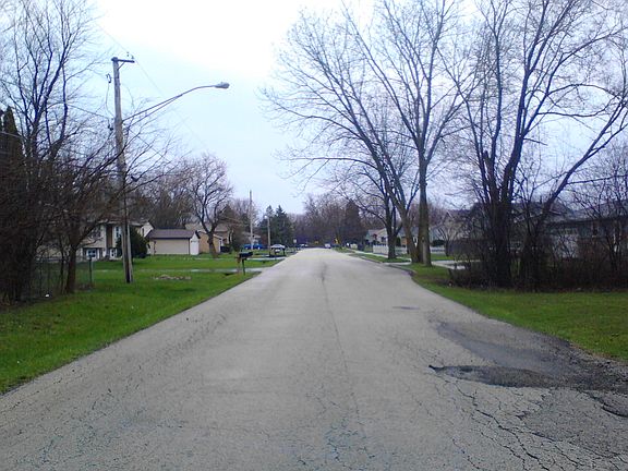 4th image of 1515 Macarthur Dr