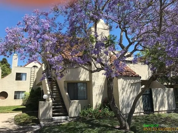 367 N Melrose Dr Unit E, Vista, CA 92083