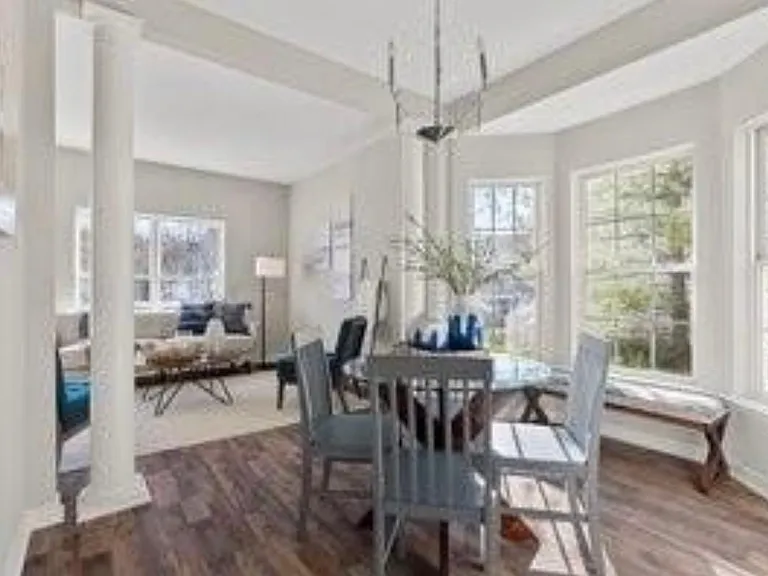 8712 Springwater Dr — Photo 13