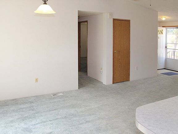 3rd image of 4612 E Ballard Rd