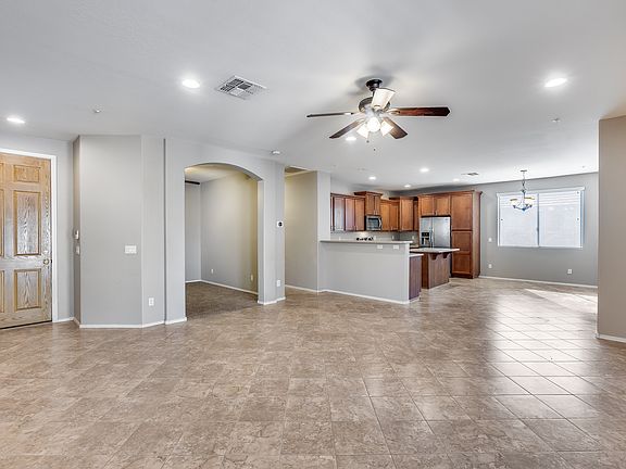 4th image of 7038 W Andrew Ln