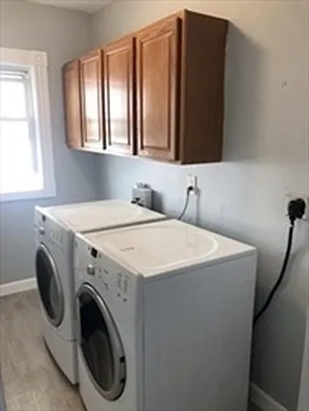 31-33 Brackett St #1 — Photo 11