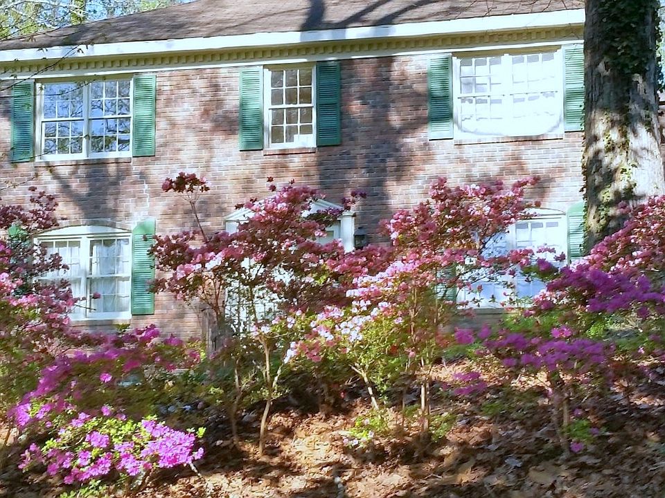 1st image of 3590 Hershey Ln