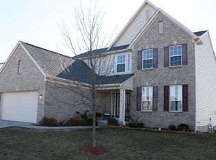 10423 E Gladeview Ct, Indianapolis, IN 46239
