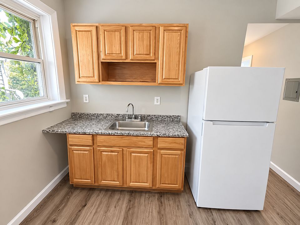 1st image of 41 Ridgewood Ave #3-2F