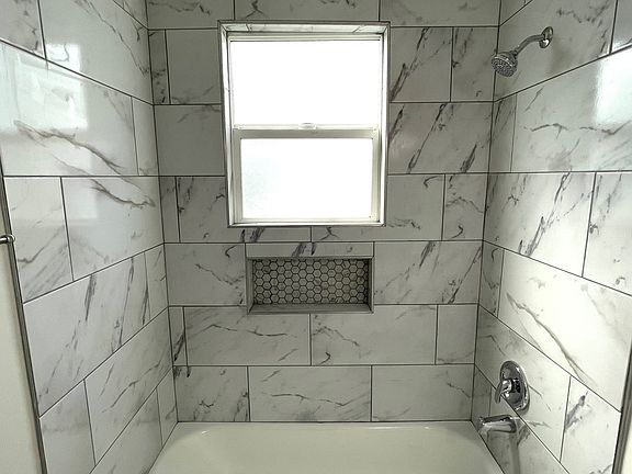 5th image of 4490 N Banner Dr #2