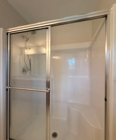 660 Constitution Dr — Photo 18
