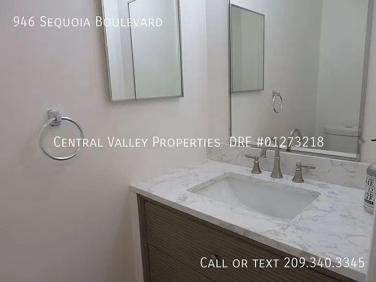 946 Sequoia Blvd — Photo 10