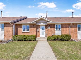 122 Bunting Rd #54, Saint Catharines, ON L2P3X7