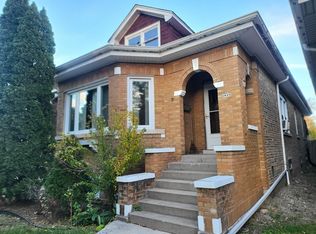 2939 N Lotus Ave, Chicago, IL 60641